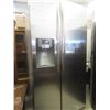 Image 1 : Fridgidaire Stainless Side by Side 70x36x32 Ice + Water 