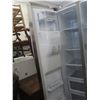 Image 5 : Fridgidaire Stainless Side by Side 70x36x32 Ice + Water 