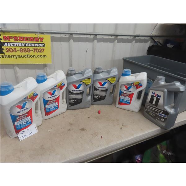 Valvoline Sealed Oil  S.W 30, 10W30 Some Synthetic -30 Litres Total
