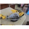 Image 2 : Dewalt 18 Volt Toch, Circular Saw, Reciprocating Saw