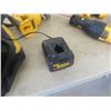 Image 5 : Dewalt 18 Volt Toch, Circular Saw, Reciprocating Saw