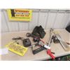 Image 1 : Craftsman 19.2 Flashlight, Battery Charger, Air Nailer, Grabber and 16" Chain Saw Blades 
