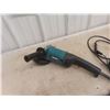 Image 7 : 4 Power Tools: Makita Angle Grinder, Drill, Craftsman Belt Sander, Black and Decker Glue Gun