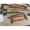 Image 3 : Screwdriver, Bolt Cutters, Files, Nut Drivers, Hammer