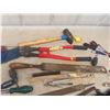 Image 5 : Screwdriver, Bolt Cutters, Files, Nut Drivers, Hammer