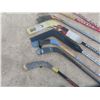 Image 2 : 8 Hockey Sticks 