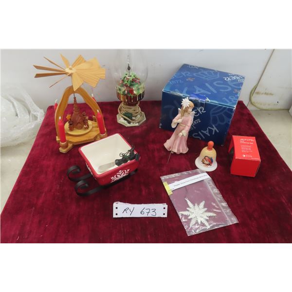 Christmas Décor Bell, Reindeer Bowl with Spredder