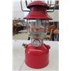 Image 4 : Coleman Model 200 Naphtha 12'' Gas Lantern with Original Box