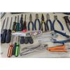 Image 5 : 2 Tool Bags with Screwdrivers Crescents Wrenches 