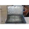 Image 3 : Galvanized Box 10x23x12 with Lid and Barbell