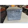 Image 4 : Galvanized Box 10x23x12 with Lid and Barbell