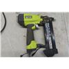 Image 4 : 3 Brad Nailers Huskey, Ryobi, Bostitch and Black & Decker Mouse Sander