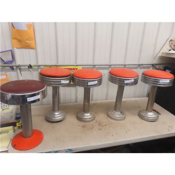 5x Swivel Vintage Café Stools