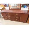 Image 8 : Dresser 29 " x 65"x 17" Plus Mirror 31"x 47" 