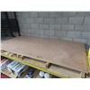 Image 2 : 7 Sheets 1/4'' Plywood 4ft X 8 ft