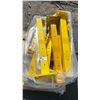 Image 2 : PALLET OF YELLOW ULINE 43" METAL POSTS