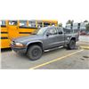 Image 1 : 2004 DODGE DAKOTA 4X4 2 DOOR PICK UP GREY VIN 1D7HG32N84S745992