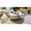 Image 2 : COMMERCIAL 18.5" STEEL HAMMERED WOK WITH HANDLES