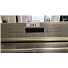 Image 2 : FRIGIDAIRE PROFESSIONAL STAINLESS STEEL RECESSED DUAL-BAY CONVECTION OVEN