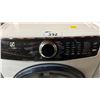 Image 2 : ELECTROLUX BALANCED DRY LUXCARE DRY FRONT LOAD DRYER