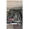 Image 2 : CRAFTSMAN STANDARD & METRIC MECHANICS TOOL SET IN A HARD TRANSPORT CASE