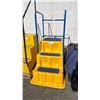 Image 1 : PORTABLE 3-STEP STAIRCASE WITH HANDLES 40" X 22" X 52"