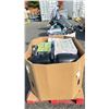 Image 2 : PALLET OF ASSORTED ITEMS INCLUDING; STRING LIGHTS, CIRCULON COOKWARE, AIR FRYERS & MORE (UNKNOWN