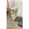 Image 2 : ASSORTED ITEMS INCLUDING; WHITEBOARD, FOLDING CHAIRS, MIRROR, RADIATOR HEATER & MORE