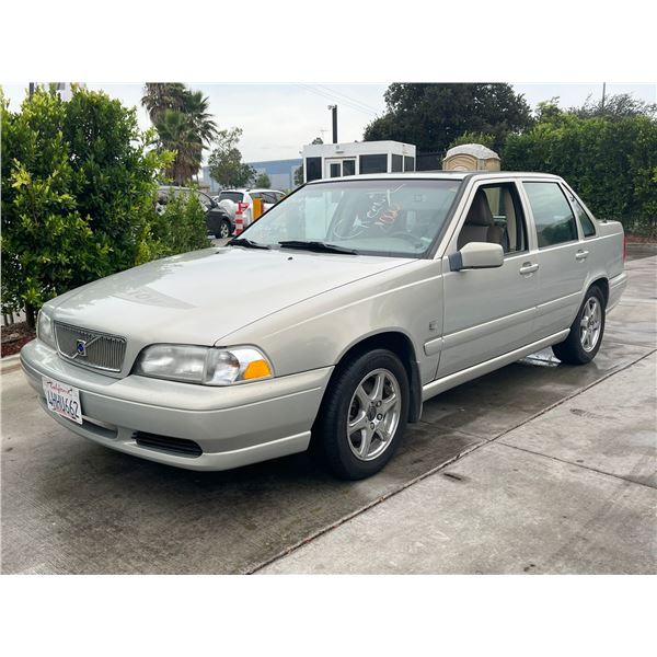 VOLV S70 2000 T-DONATION