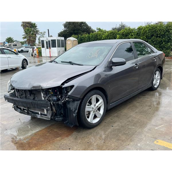 TOYT CAMRY 2014 O/S-SALV-T- DON