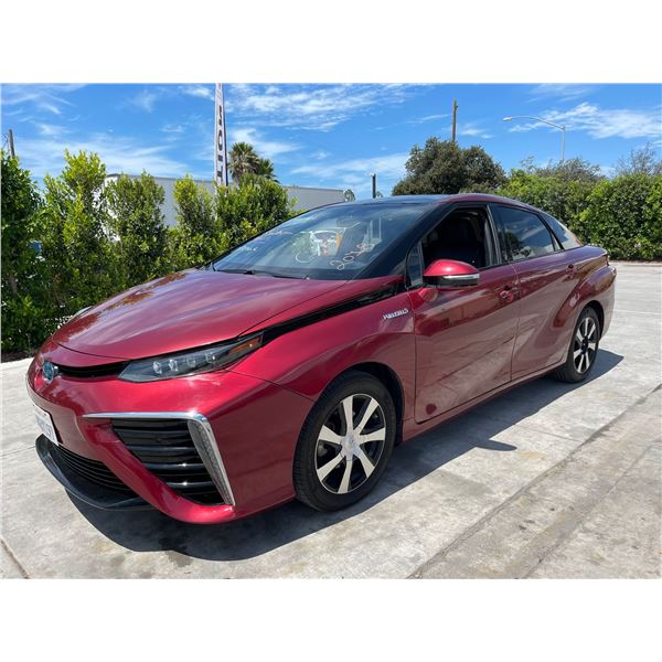 TOYT MIRAI 2018 SALV T/DONATION