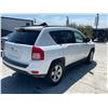 Image 3 : JEEP  COMPASS 2011 O/S TITLE 2 DAYS