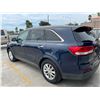 Image 4 : KIA SORENTO 2016 O/S TITLE 2 DAYS