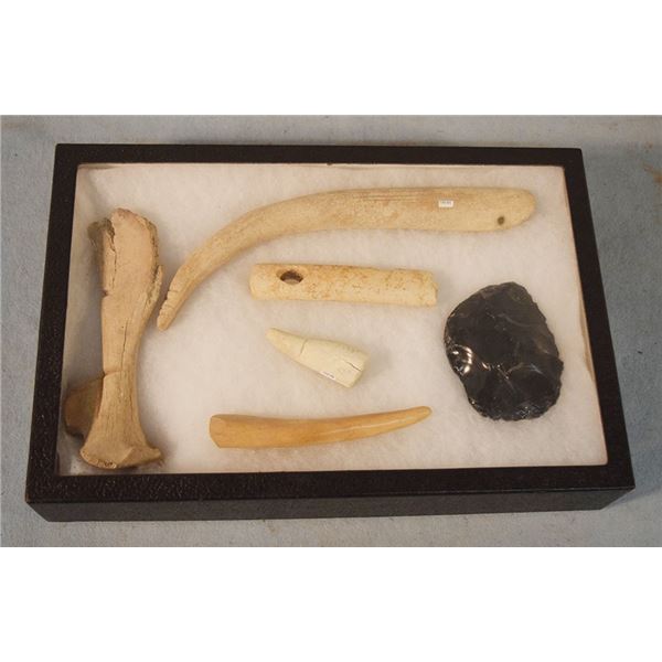 Riker Case: 6 bone artifacts and 1 scraper