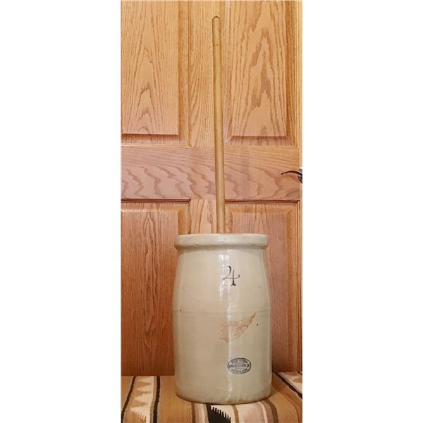 Red Wing 4 gallon churn with stomper, excellent condition