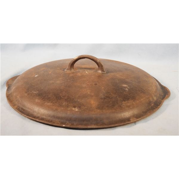 Griswold #12 skillet w/ self basting lid