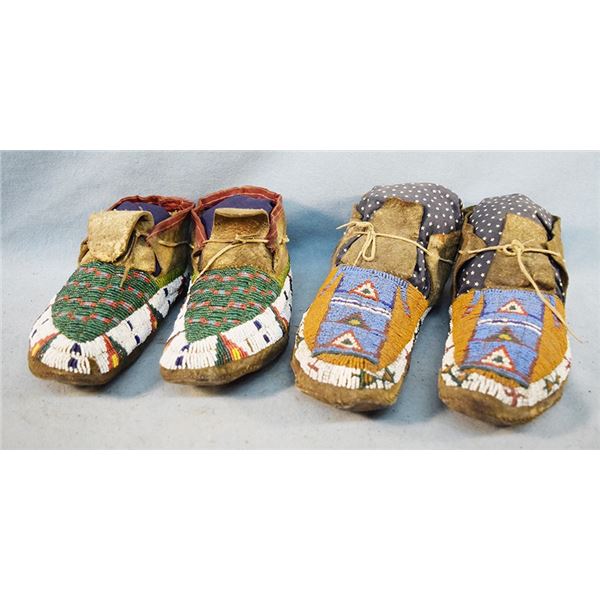 (2) pair Sioux moccasins, 9.5" long & 11" long