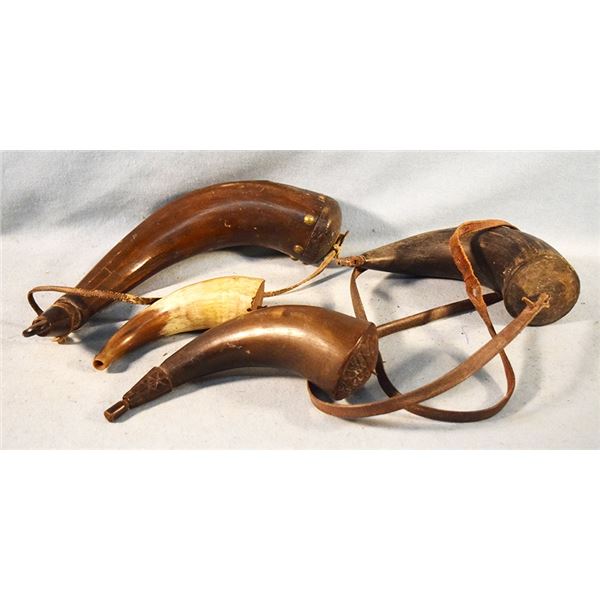 (4) Powder horns