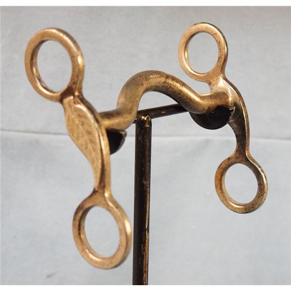 Kelly silver mounted short shank cub bit, small port, leaf design, marked on port