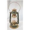 Image 2 : Kerosene lantern