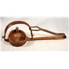 Image 3 : 2 pcs: Beaver trap & beaver pelt