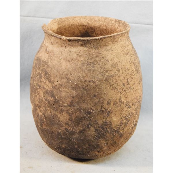 Native American pot, 8" x 6"