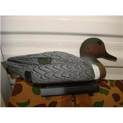 12 New in Box Flambeau Plastic Duck Decoys