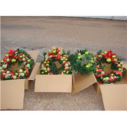 Christmas Décor: 3 Wreaths, 1 Plant
