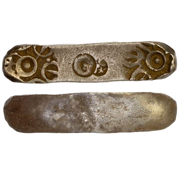 ANCIENT INDIA: GANDHARA: Punchmarked, ca. 450-300 BC, AR shatamana ('bent bar") (11.36g), bold VF
