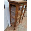 Image 4 : * 4-Tier Claw-Footed Wooden Display Case - Pickup Only