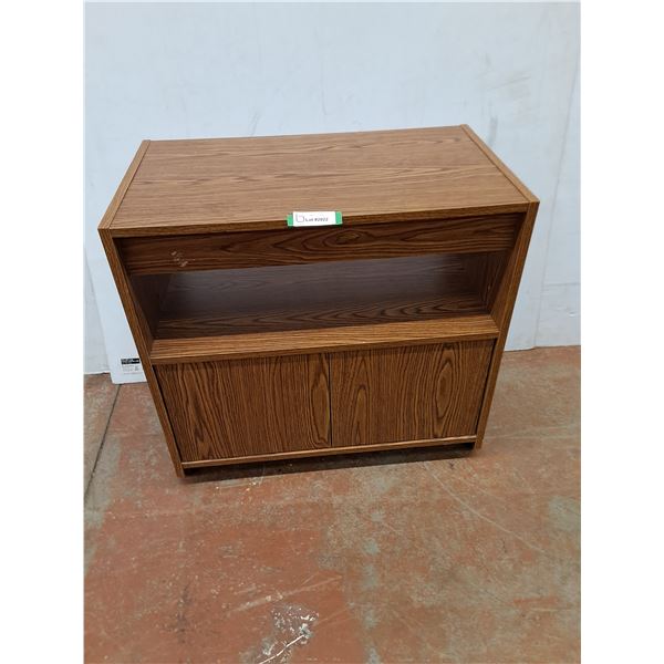 * Rolling TV/Microwave Stand - 27.5x16x26" - Pickup Only