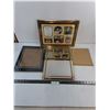 Image 1 : Photo Frames, Mirror with Metal Border 11.5" x 17" - Pickup Preferred