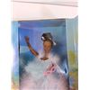 Image 2 : Ballet Masquerade African American Barbie in Box