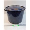 Image 1 : Enamel Canning Pot w/ Lid - 10" x 13"